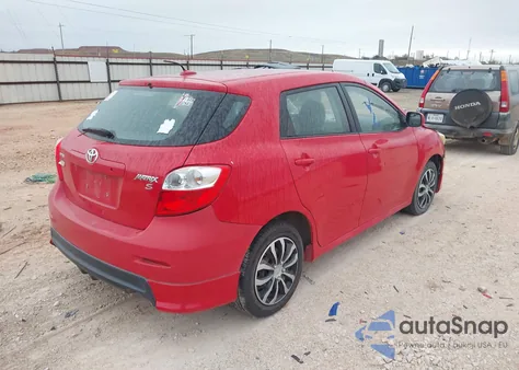 2009 Toyota Matrix S z USA, uszkodzony, nr VIN 2T1KE40EX9C030154
